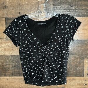 Brandy Melville Black Crop Top Blouse